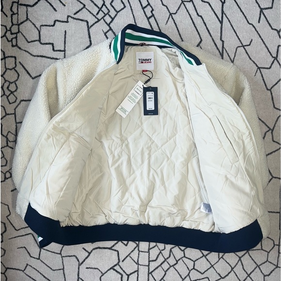 Tommy Jeans Sherpa Fleece Bomber Jacket - Picture 7 of 10